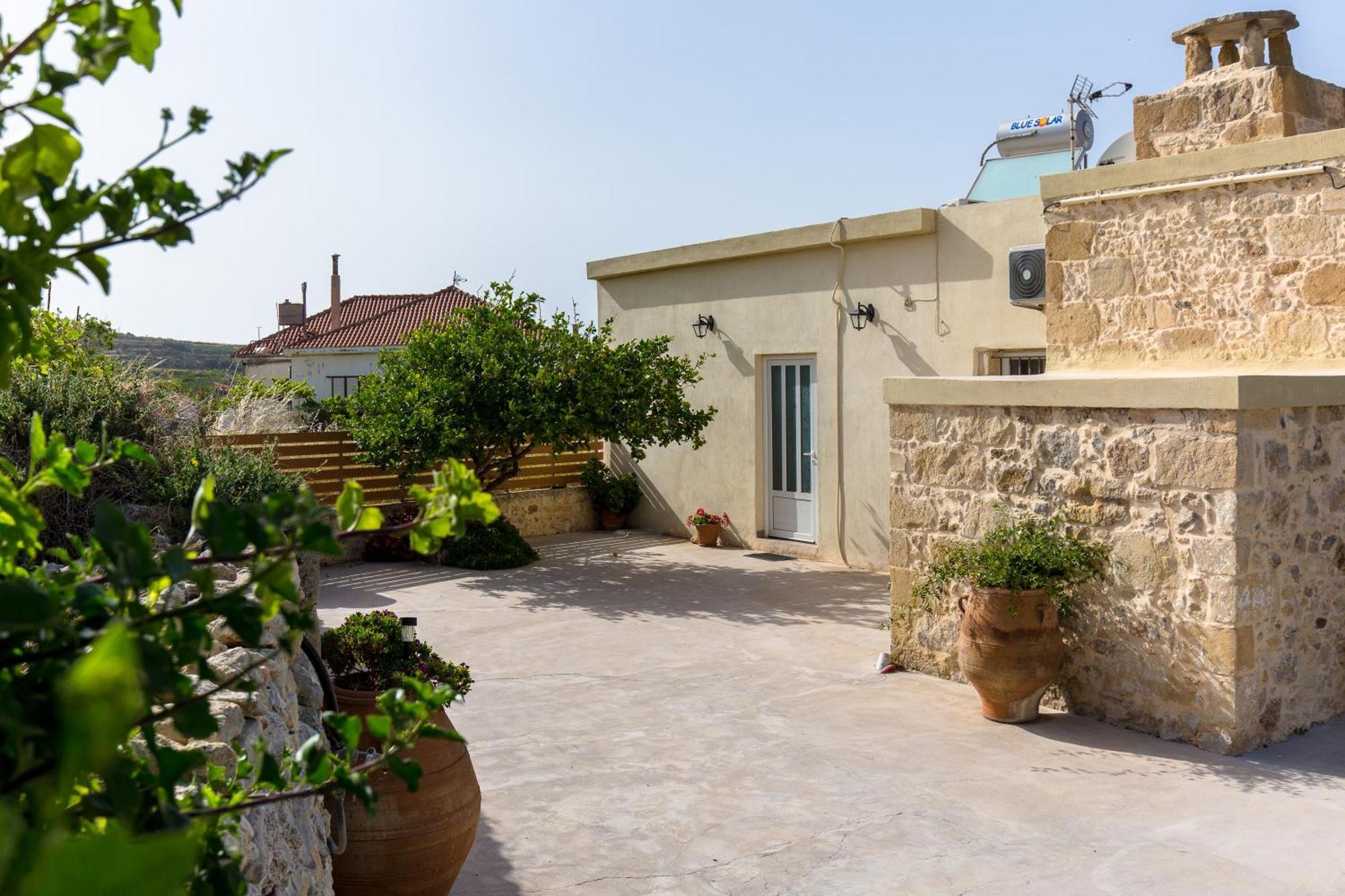 BenoudhianaEliana'S Stone House公寓 外观 照片